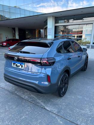 VOLKSWAGEN NIVUS 1.0 200 TSI TOTAL FLEX HIGHLINE AUTOMÁTICO VOLKSWAGEN NIVUS 1.0 200 TSI TOTAL FLEX HIGHLINE AUTOMÁTICO